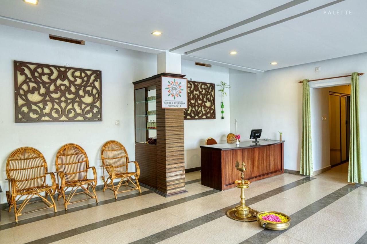 Grand Ayur Island Hotell Perumbalam Exteriör bild